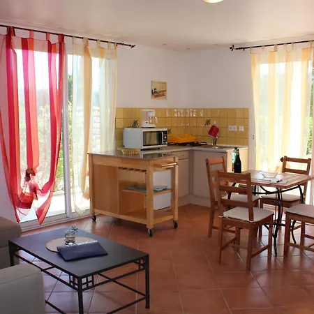Simons Apartmán *